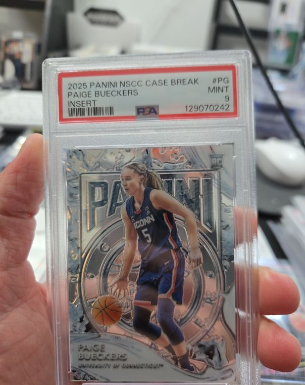 2025 Panini NSCC Case Break Paige Bueckers Insert — front