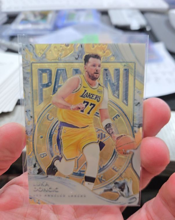 2024 Panini Select Basketball #Luka Doncic Los Angeles Lakers — front