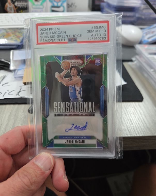 2024 Panini Prizm #SSJMC Jared McCain Sensational Signatures Green Choice — front