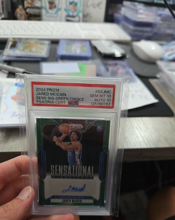 2024 Panini Prizm #SSJMC Jared McCain Sensational Signatures Green Choice Rookie Auto — front