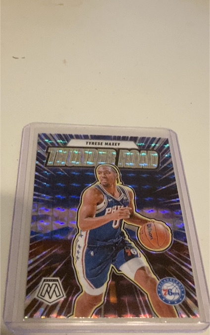 2022 Panini Mosaic Tyrese Maxey Thunder Road — front