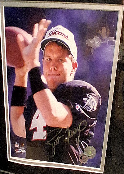 2005 Topps #4 Brett Favre Rookie Atlanta Falcons 1991 Throwback — front