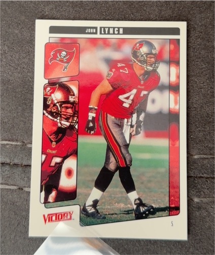 2001 Upper Deck Victory #5 John Lynch — front