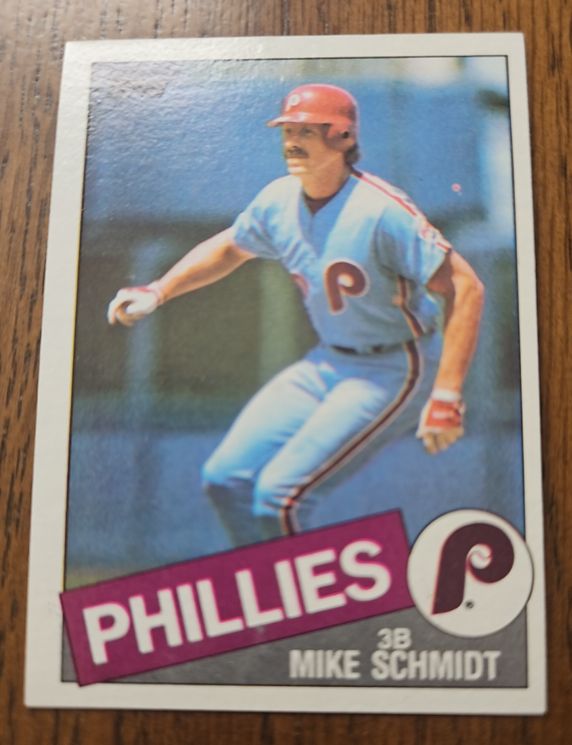1985 Topps #500 Mike Schmidt — front
