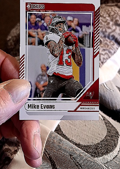 2024 Donruss #76 Mike Evans — front