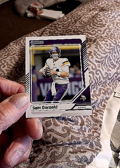 2024 Panini Donruss #180 Sam Darnold — front