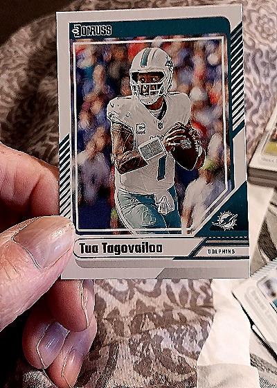 2024 Donruss #90 Tua Tagovailoa — front