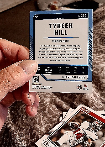 2024 Donruss #275 Tyreek Hill — back