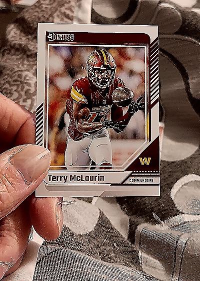 2024 Donruss #34 Terry McLaurin — front