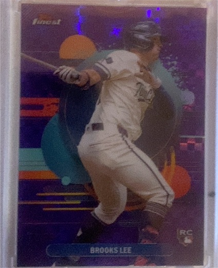 2025 Topps Finest #163 Brooks Lee — front
