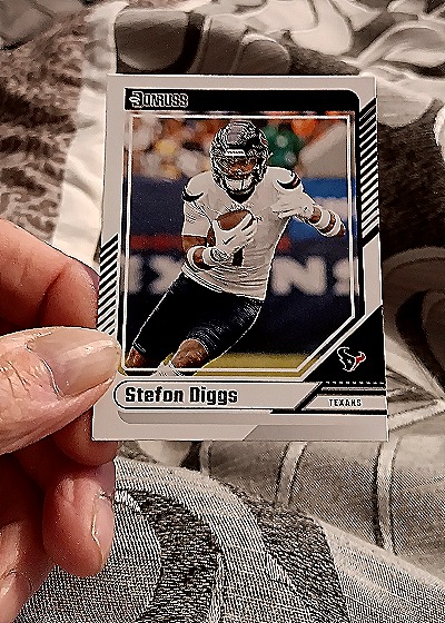 2024 Panini Donruss #182 Stefon Diggs — front