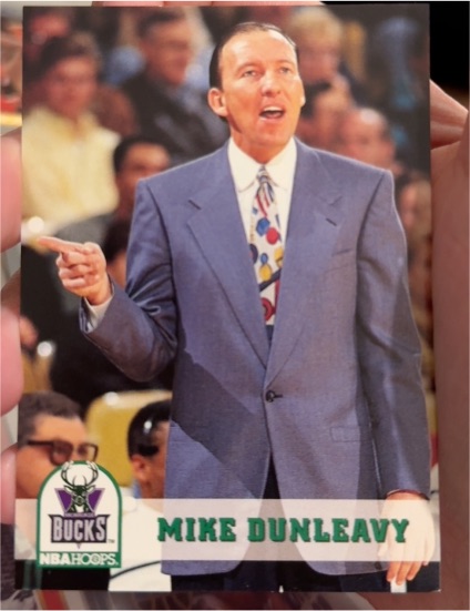 1993-94 NBA Hoops #244 Mike Dunleavy Sr. — front