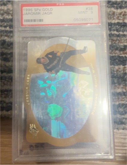 1996 SPx Gold #38 Jaromir Jagr — front