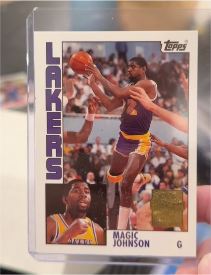 2000 Topps Commemorative Series #MJ2 Magic Johnson — front