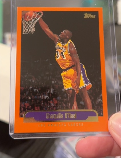1999-00 Topps #23 Shaquille O'Neal Los Angeles Lakers — front