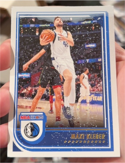 2022-23 Panini NBA Hoops #124 Maxi Kleber — front