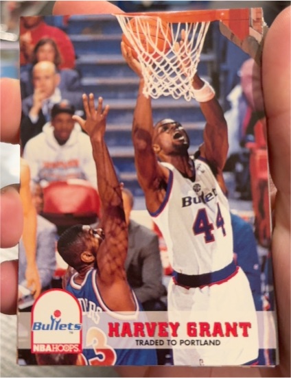 1993-94 Hoops #223 Harvey Grant — front