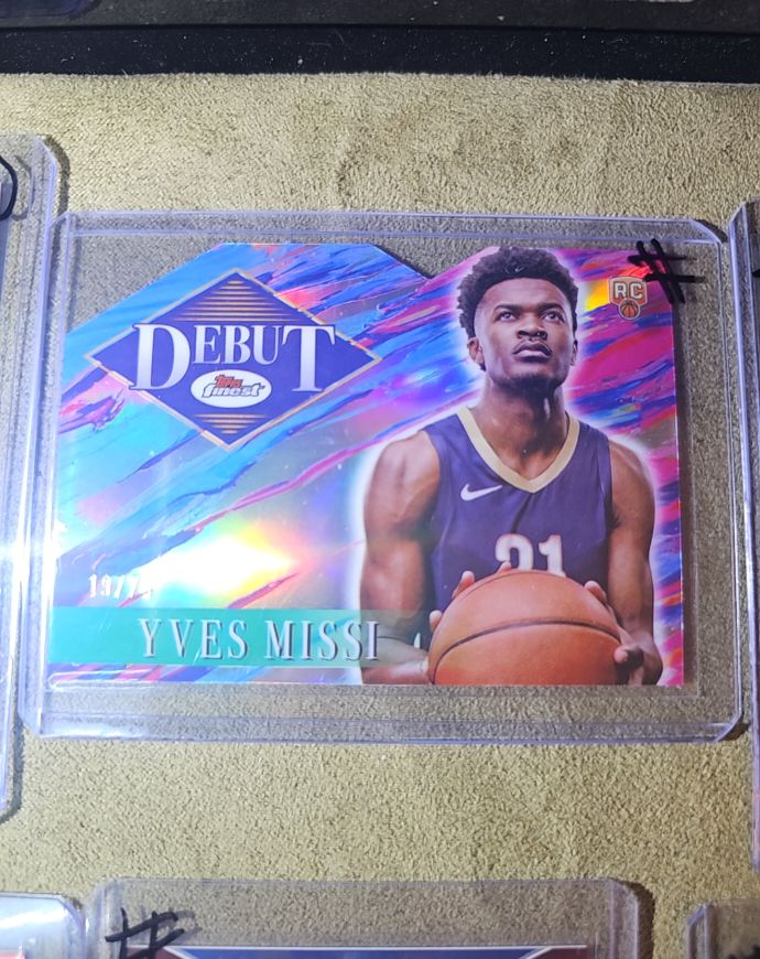 2024-25 Topps Finest #D-19 Yves Missi Debut RC — front