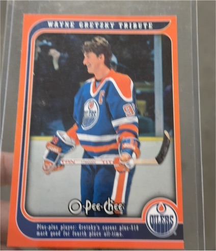 1981-82 O-Pee-Chee #18 Wayne Gretzky — front