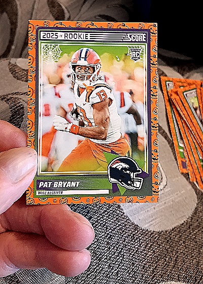 2025 Panini Score A Treat #64 Pat Bryant — front