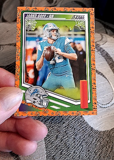 2025 Panini Score-A-Treat #154 Jared Goff — front