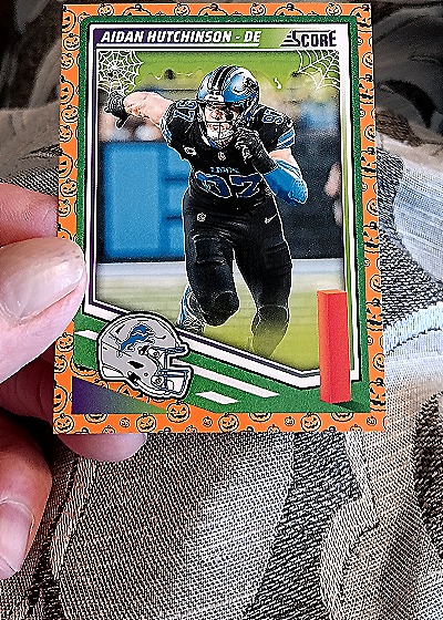 2025 Panini Score-A-Treat #41 Aidan Hutchinson — front