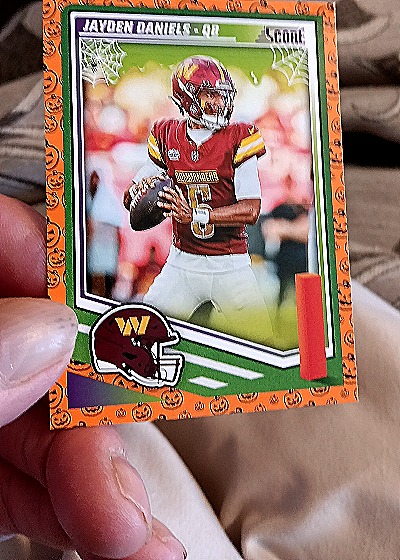 2025 Panini Score A Treat #195 Jayden Daniels — front