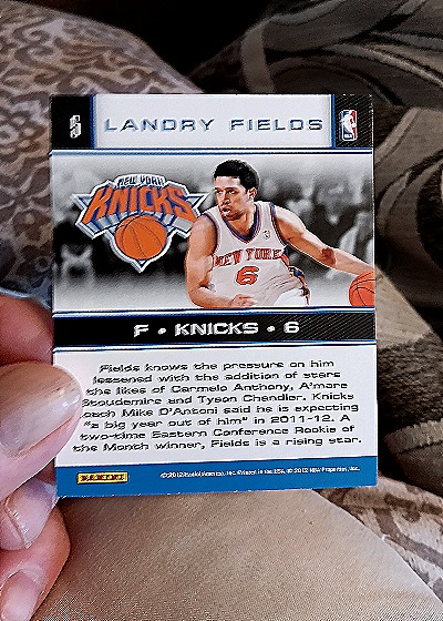 2011-12 Panini NBA Hoops #5 Landry Fields — back