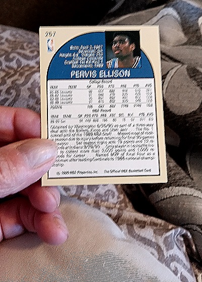 1990-91 NBA Hoops #257 Pervis Ellison — back