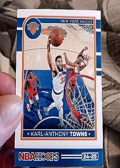 2024-25 Panini NBA Hoops Haunted Hoops #230 Karl-Anthony Towns — front