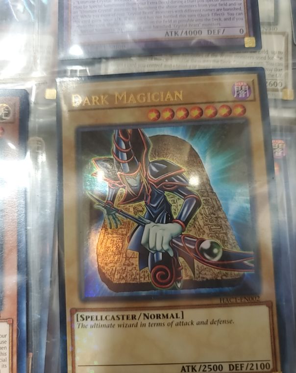 Yu-Gi-Oh! Dark Magician HAC1-EN002 — front