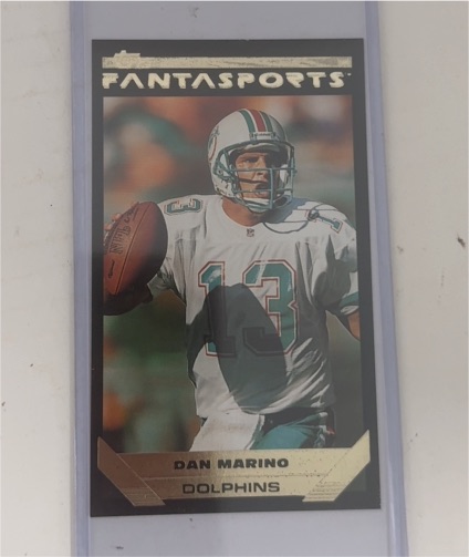 1993 Topps #290 Dan Marino — front