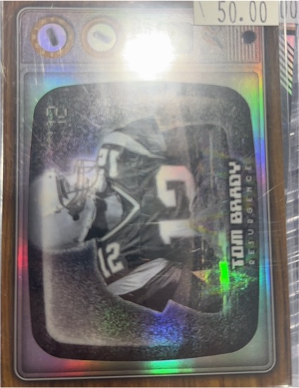 2023 Topps Composite Resurgence Retro Vision #RRV-12 Tom Brady — front