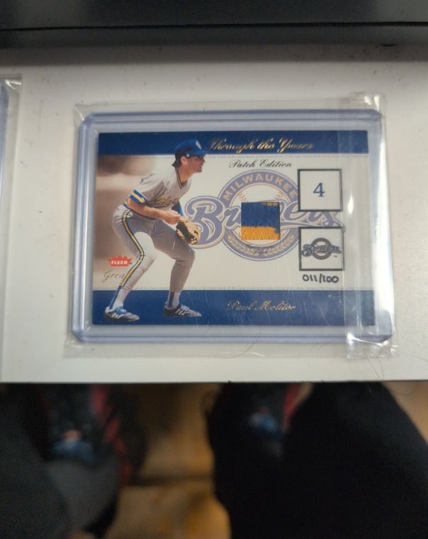 2002 Fleer Greats Through the Years #4 Paul Molitor — front