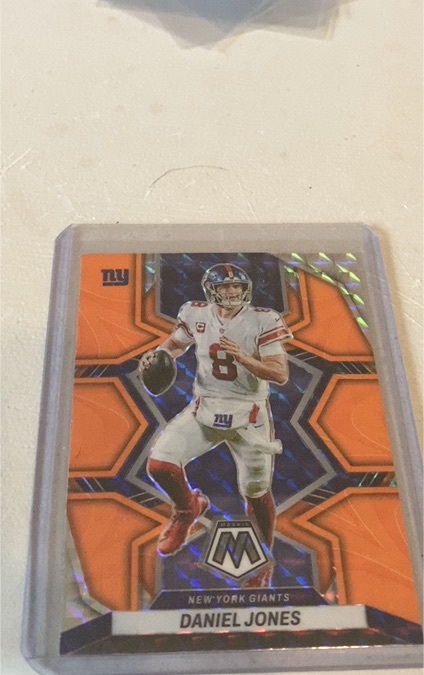 2022 Panini Mosaic #145 Daniel Jones — front