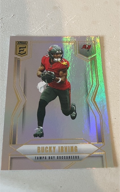 2025 Panini Donruss Elite #11 Bucky Irving — front