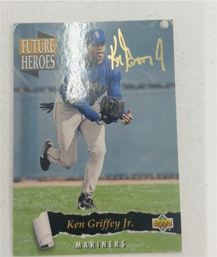 1993 Upper Deck Future Heroes #59 Ken Griffey Jr. — front
