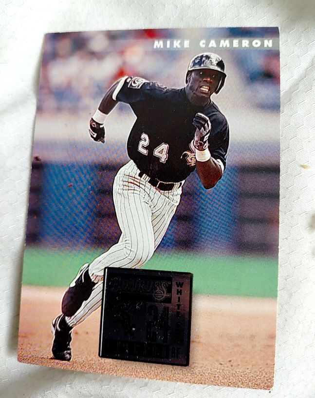 1996 Donruss #378 Mike Cameron — front