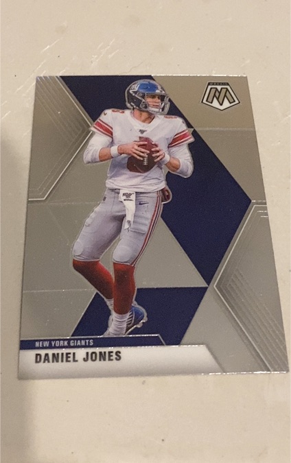 2020 Panini Mosaic #151 Daniel Jones — front