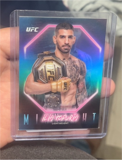 2025 Topps Midnight UFC #11 Ilia Topuria — front