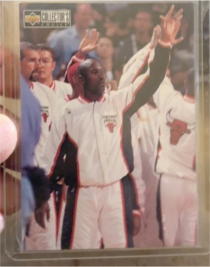 1997-98 Upper Deck Collector's Choice #394 Michael Jordan — front