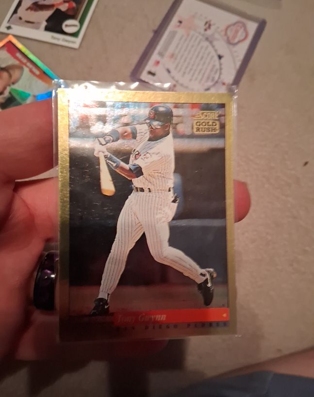 1994 Score Gold Rush #12 Tony Gwynn — front