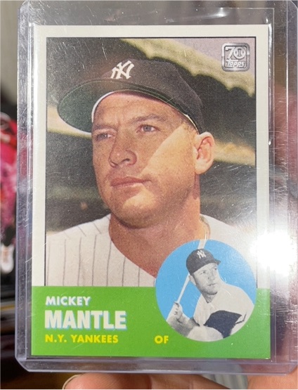 2021 Topps 70th Anniversary #31 Mickey Mantle — front