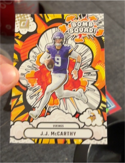 2025 Panini Donruss Bomb Squad #BS-JMY J.J. McCarthy — front