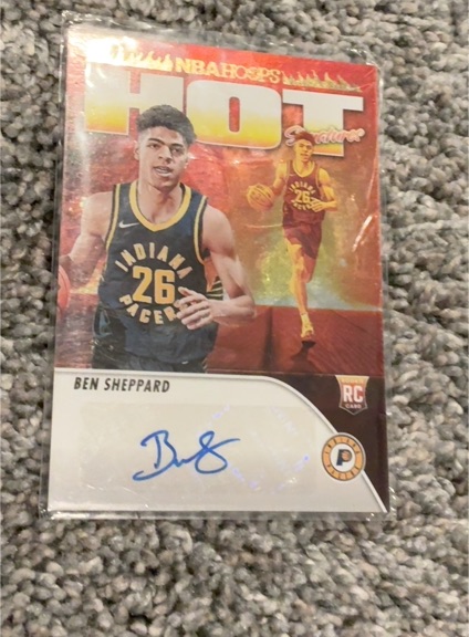 2023-24 Panini NBA Hoops Hot Signatures Rookies #HSR-BS Ben Sheppard — front