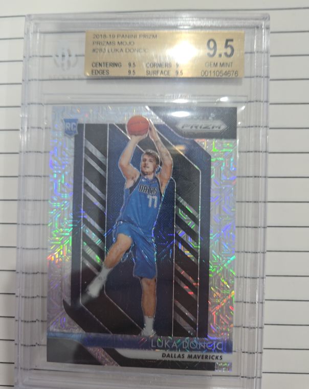 2018-19 Panini Prizm #280 Luka Doncic — front