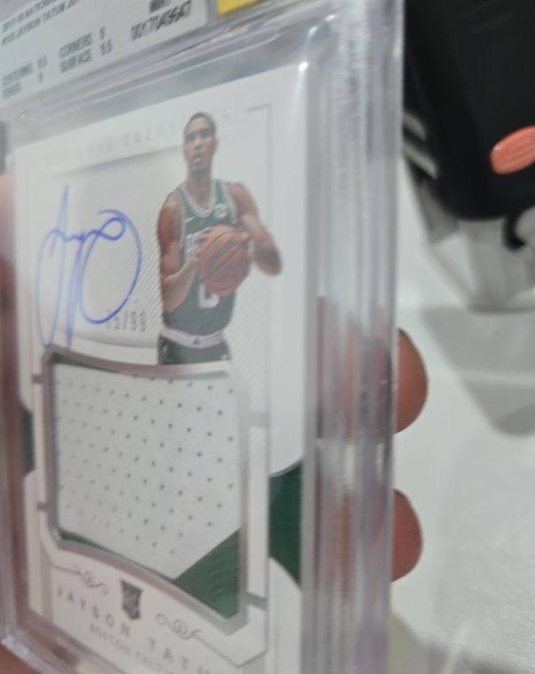 2022 Panini National Treasures Jayson Tatum Rookie Patch Auto #JTA-PT — front