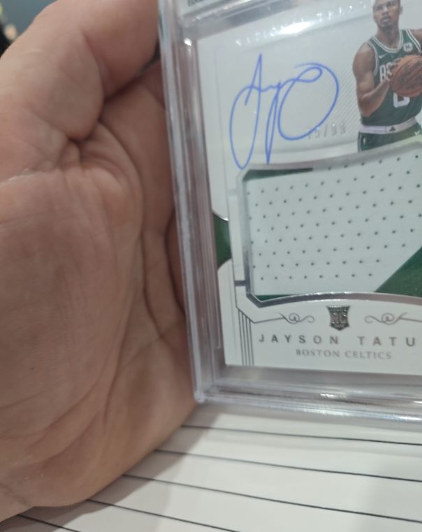 2017-18 Panini National Treasures Rookie Patch Autograph Jayson Tatum — front