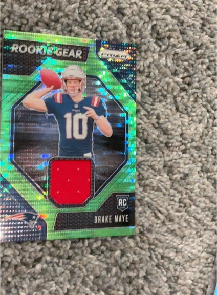 2024 Panini Prizm Rookie Gear #RG-DME Drake Maye — front