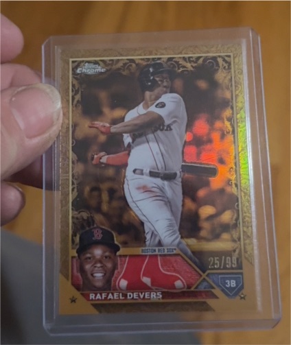 2023 Topps Chrome Gilded Gold Etch #25/99 Rafael Devers — front